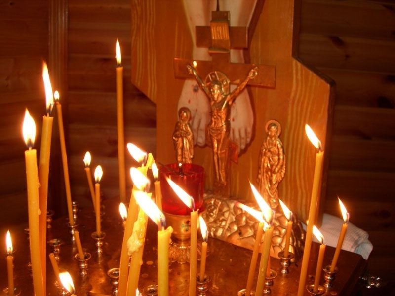 Расписание богослужений в храме св. великомученика Артемия г. Михайловска (с 19 марта по 7 апреля)