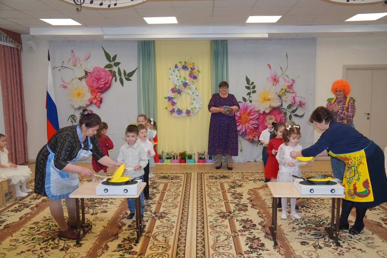 МБДОУ Детский сад №31 Воспитанники старших групп присоединяются к поздравлениям и поздравляют с женским праздником