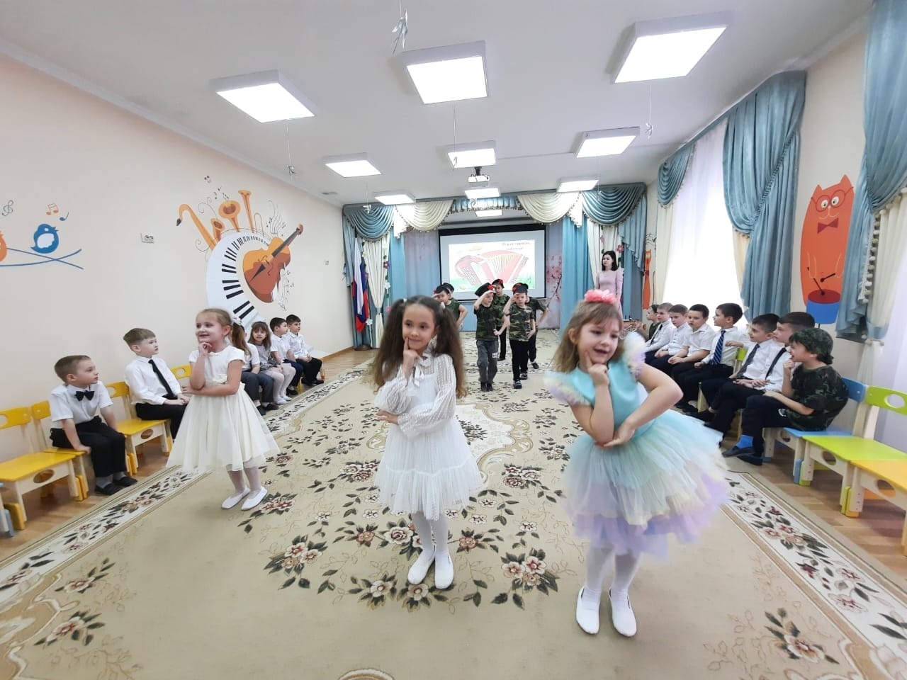 МБДОУ Детский сад №34 Михайловск мероприятия в подготовительных группах, посвященные женскому Дню 8 марта