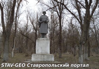 Памятник погибшим воинам в годы Великой Отечественной войны  с.Саблинское