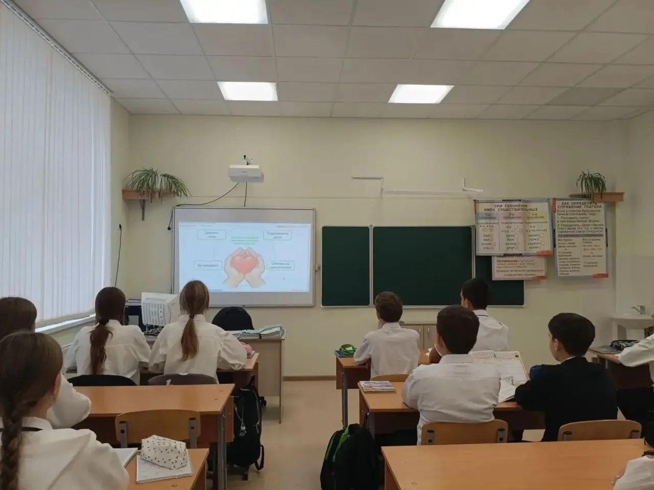 «Разговоры о важном» в Михайловске: герои СВО и офицерская честь