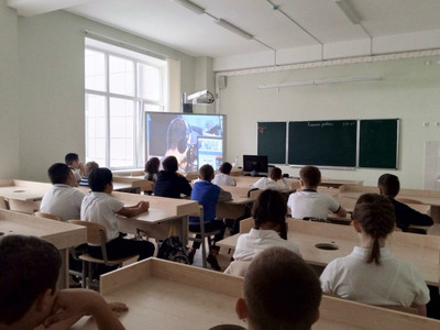 Понедельник в нашей школе