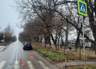 На улице Ишкова водитель совершил наезд на несовершеннолетнего пешехода