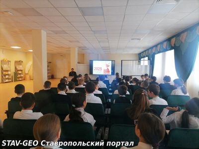 С учащимися 4-го класса пообщался священник храма святого великомученика Артемия Михайловского благочиния иерей Сергий Черняк