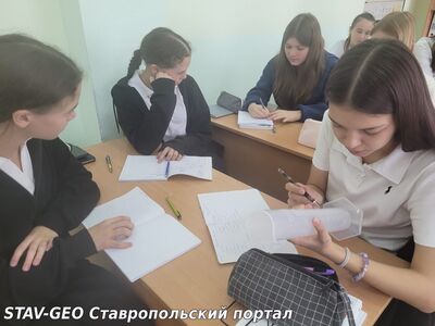 Учащиеся 7 классов в рамках Всероссийского научно-популярного мероприятия День Физики – 2025