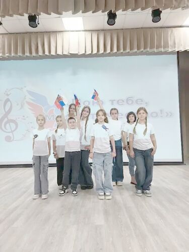 МБОУ СОШ № 25 Дети впервые принимали участие в районном патриотическом конкурсе Пою тебе, моё Отечество