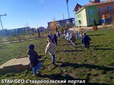 Детский сад №34 Воспитанники второй младшей группы № 2 очень любят прогулки