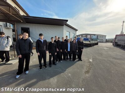 МБОУ СОШ №20 учащиеся 9Б класса посетили с экскурсией Михайловскую электротехническую компанию