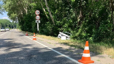 Две пассажирки получили переломы в аварии в Георгиевском округе