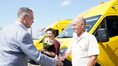 Губернатор Ставрополья принял участие в передаче ключей от машин для больниц