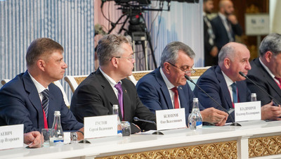 Губернатор Владимиров предложил привлечь федеральные средства на развитие КМВ