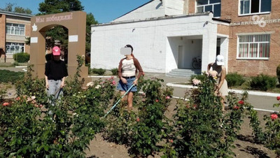 В Новоалександровском округе в июле трудоустроили 60 школьников