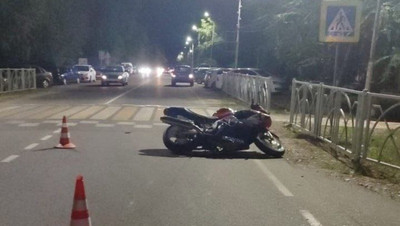 Бесправник на новом мотоцикле погиб в Будённовске