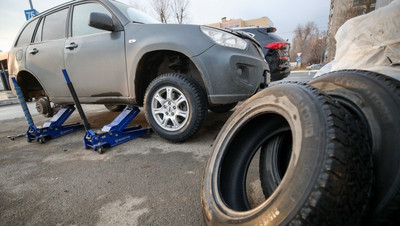 В ГИБДД напомнили, что водителям зимой нужно ездить на зимней резине