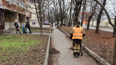 В Ессентуках проводят большую предновогоднюю уборку