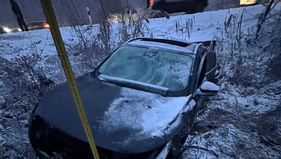 Москвичка попала в больницу на Ставрополье после аварии на скользкой трассе