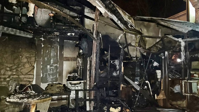 Двое кроликов погибли во время пожара в хоздворе в Ставрополе