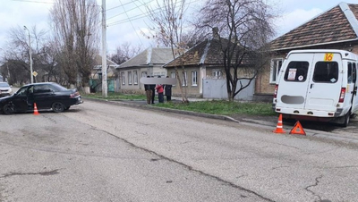 Пассажирку маршрутки доставили в больницу после ДТП в Минеральных Водах