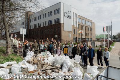 Экологическая инициатива жителей преобразила территорию у школы