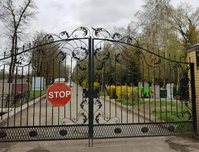 В Ставрополе временно закроют въезд для частного транспорта на четыре муниципальных кладбища