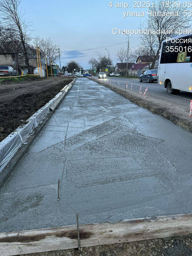 В Ставрополе начались работы по созданию дополнительной полосы на улице Чапаева.