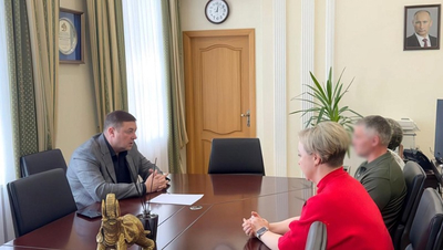 Глава минимущества Ставрополья провёл встречу с бойцом СВО