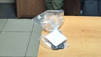 Пассажира такси поймали с крупной партией наркотиков в Кировском округе
