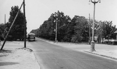 Перекрёсток улиц Ленина и Льва Толстого