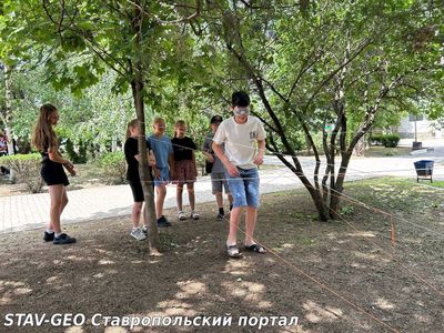 Увлекательная квест-игра Мы за здоровый образ жизни! в Парке культуры и отдыха города Светлограда