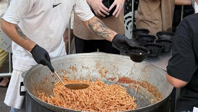 Более 2000 человек попробовали фирменную сырную пасту на фестивале в Кисловодске