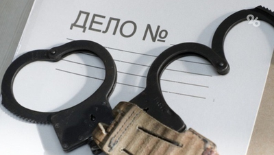 В Кировском округе мужчина сломал знакомому ключицу в драке