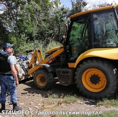 Самовольно построенные объекты пошли под снос