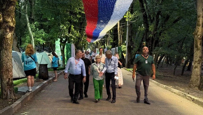 Сопредседателю ассоциации местного самоуправления показали пятигорские школы