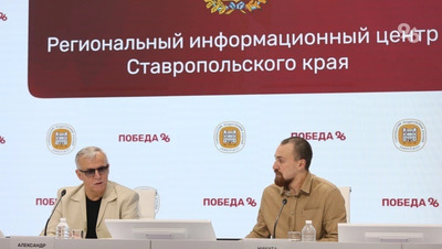 Ставропольский артист Ростов: в Мариуполе были запрещены Дед Мороз и Снегурочка