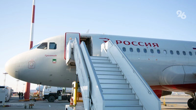 Пьяного мужчину задержали в аэропорту Минвод за курение на борту