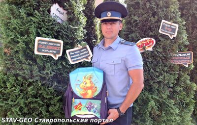 Судебные приставы Ставрополья продолжают помогать собрать детей в школу