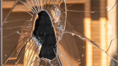 Ставрополец разбивал окна чужих автомобилей и вытаскивал из них вещи и деньги