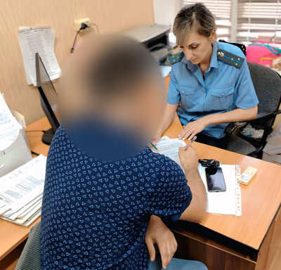 С помощью минераловодских судебных приставов 2 дольщика получили свои квартиры