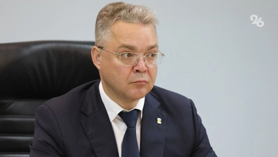 Губернатор Ставропольского края Владимир Владимиров проводит прямую линию
