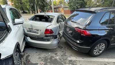 Жительница Ставрополя пострадала в аварии с четырьмя автомобилями