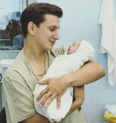 Актёр Дмитрий Белоцерковский из Невинномысска рассказал, какой он отец