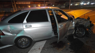 В столкновении двух легковушек в Ставрополе пострадали два водителя и пассажир