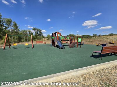 Новая детская площадка появилась в селе Золотарёвка Ипатовского округа