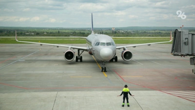 Летевший в Тель-Авив самолёт вернулся в Минводы из-за трещины лобового стекла