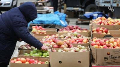 На Ставрополье сняли с продажи более 300 кг некачественных овощей и фруктов