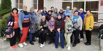 Подопечные Шпаковского центра социального обслуживания побывали на термальных источниках.