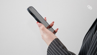 В Пятигорске женщина купила поддельный гаджет по цене оригинала