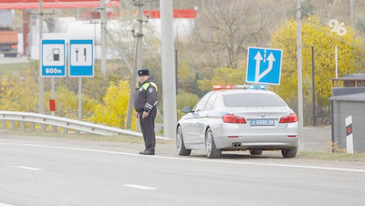 За удары в нос инспектору ДПС ставрополец проведёт в колонии больше трёх лет