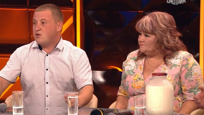 Парень из села на Ставрополье спел и станцевал с женой в шоу Андрея Малахова