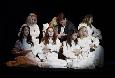 #день_в_истории 3 ноября 2011 года Театр-студия Слово в Ставрополе представил премьеру С-ума-шествие